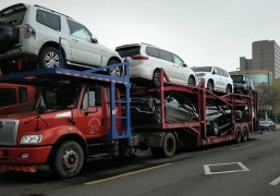 從上海到深圳轎車(chē)托運王女士